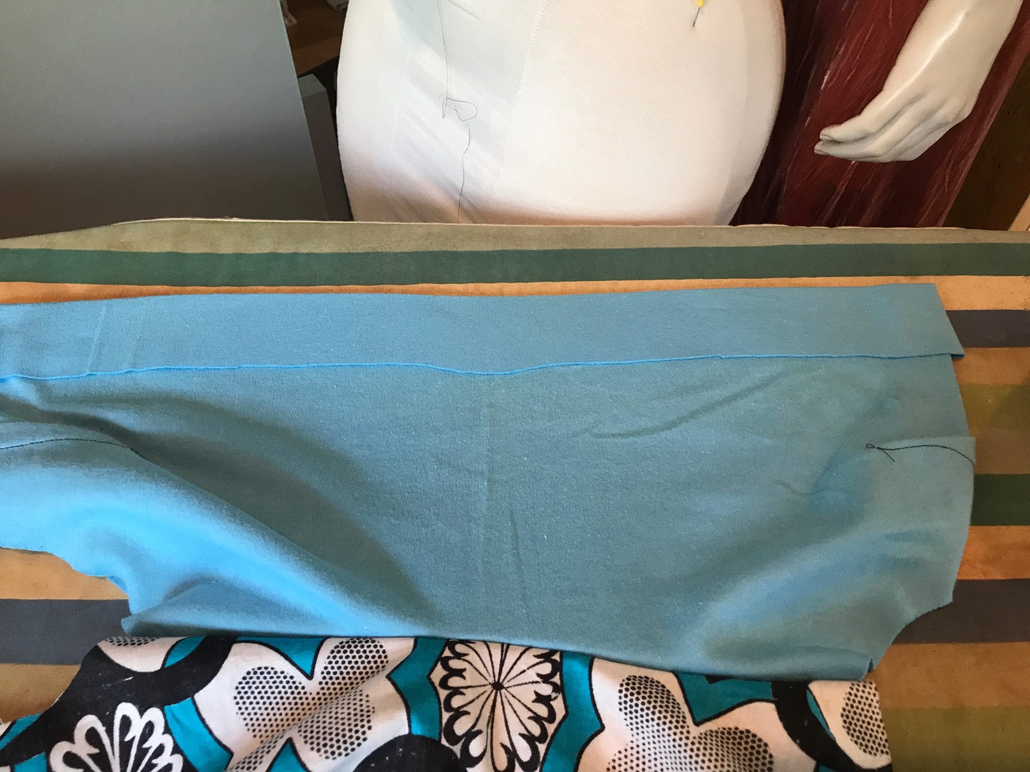 Adding a shelf bra to a maxi dress - Sew Paradise